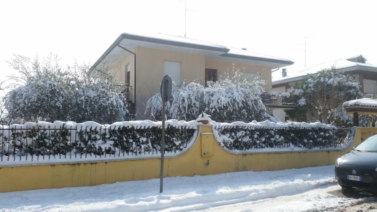 A Casa Di Gabri Bed & Breakfast San Giovanni In Marignano Exterior photo